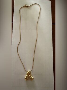 Gold necklace “A”
